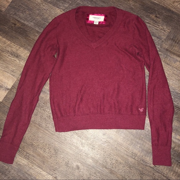 American Eagle cranberry cute medium vneck sweater - Picture 3 of 8